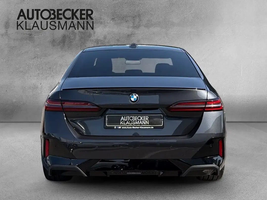 BMW 520 - Thumbnail 6