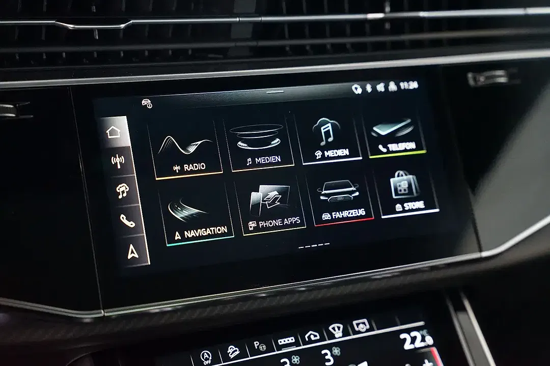 Audi Q8 - Thumbnail 15