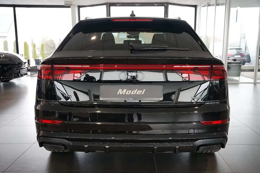 Audi Q8 - Thumbnail 4