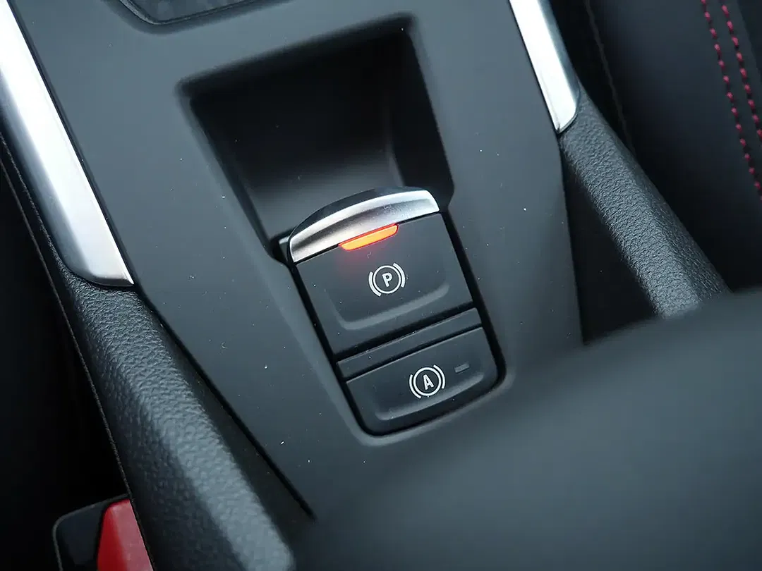 Renault Clio - Thumbnail 15