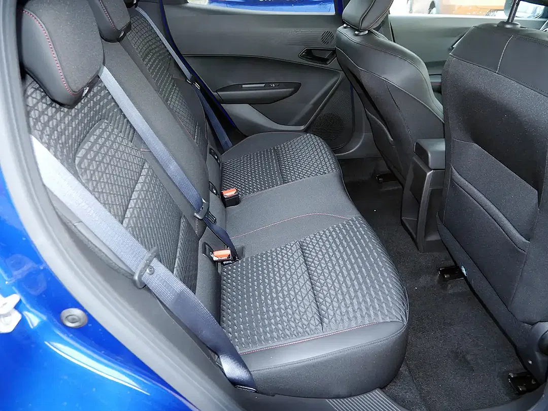 Renault Clio - Thumbnail 5