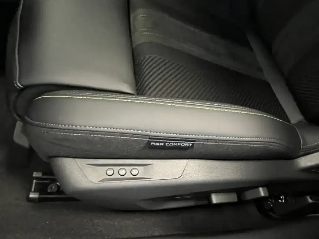 Peugeot 308 - Thumbnail 8