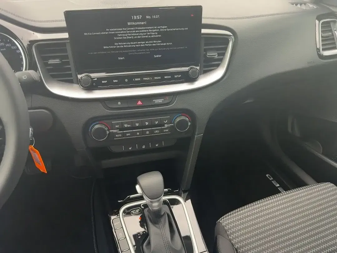Kia Ceed / cee'd - Thumbnail 11