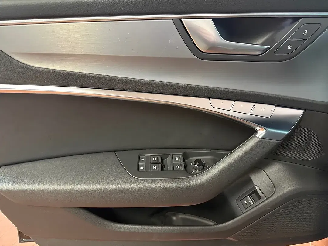 Audi S6 - Thumbnail 11