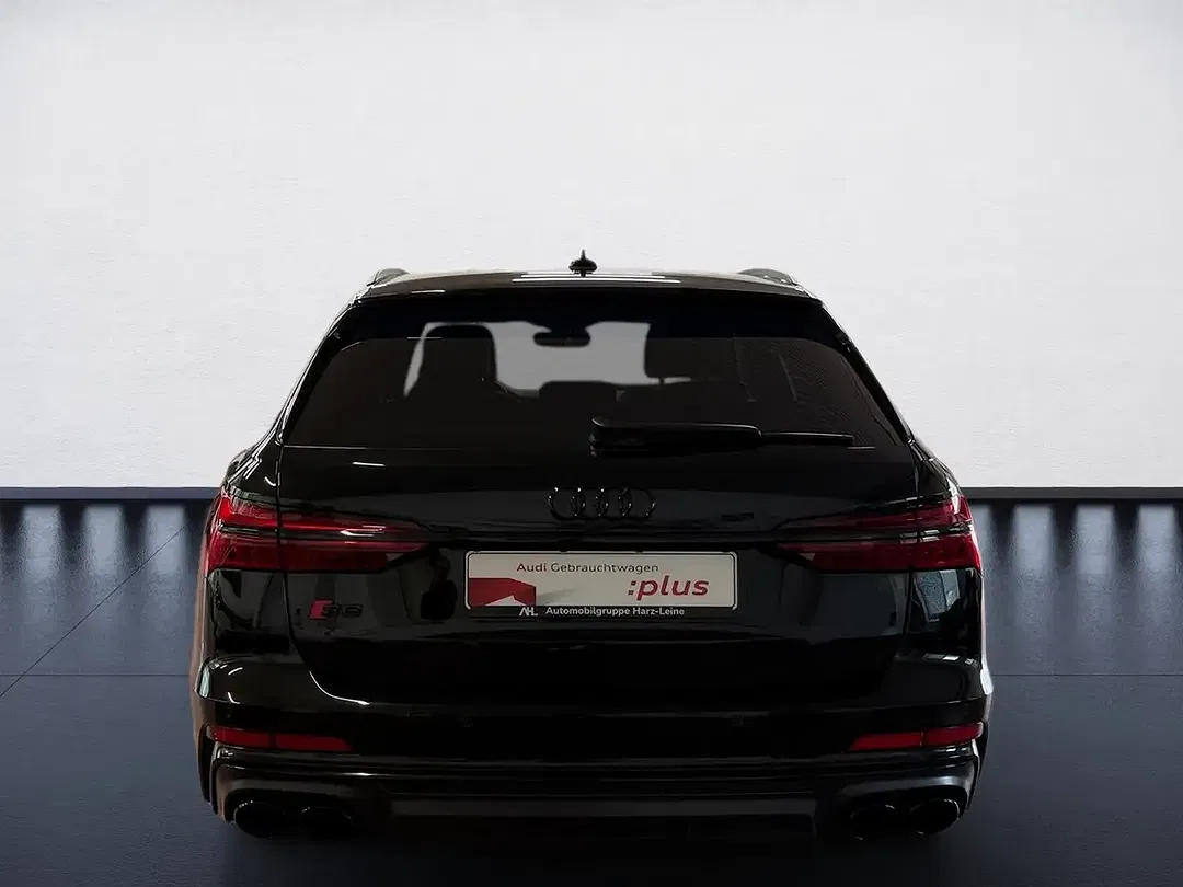 Audi S6 - Thumbnail 4