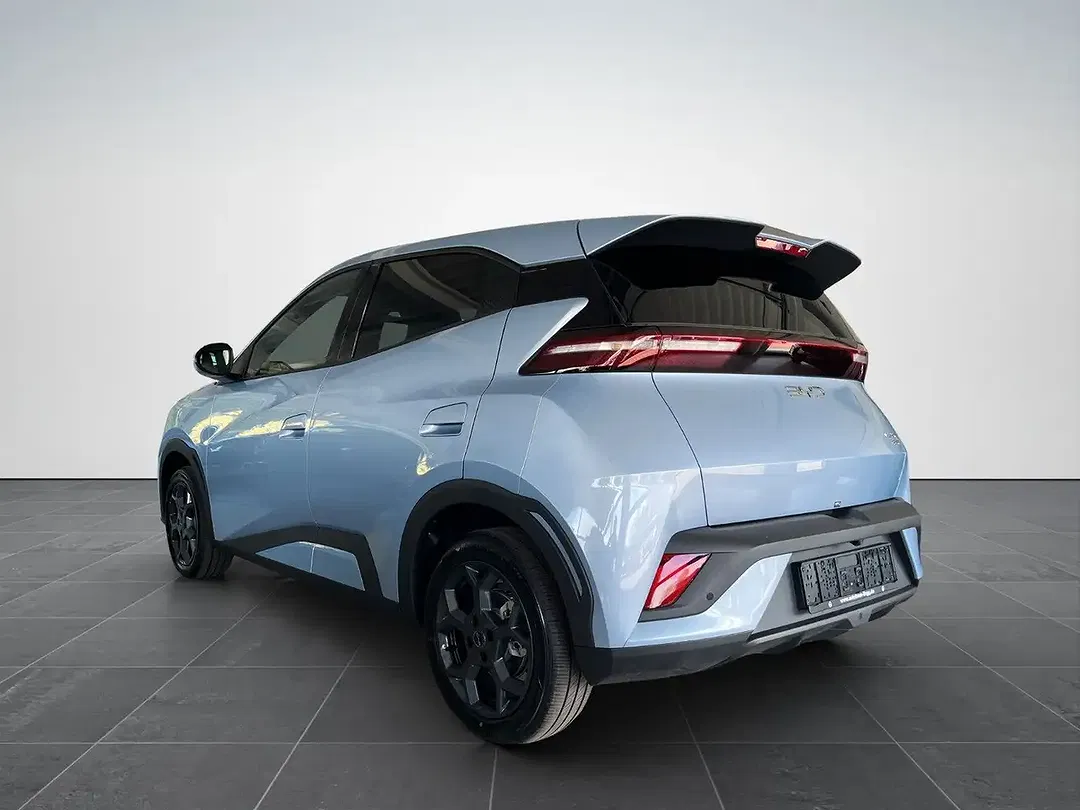 BYD Dolphin - Thumbnail 5