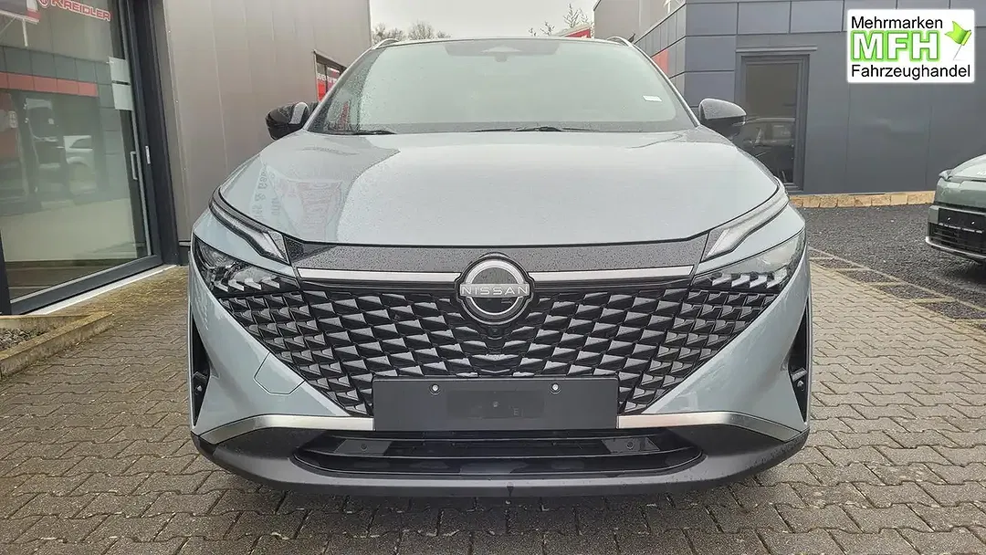 Nissan Qashqai - Thumbnail 2