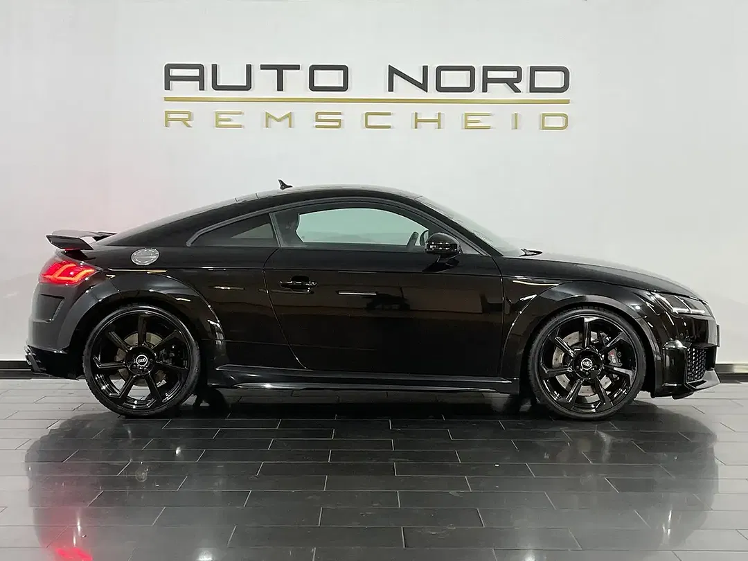 Audi TT RS - Thumbnail 4