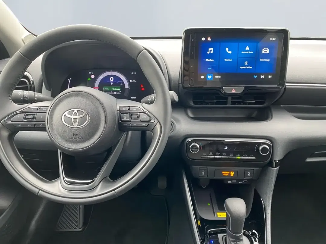 Toyota Yaris - Thumbnail 8