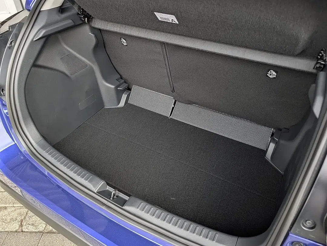Mazda 2 - Thumbnail 7