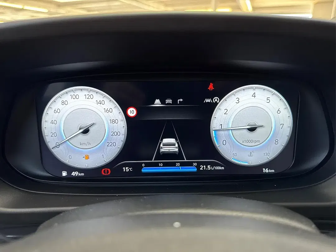 Hyundai i20 - Thumbnail 10