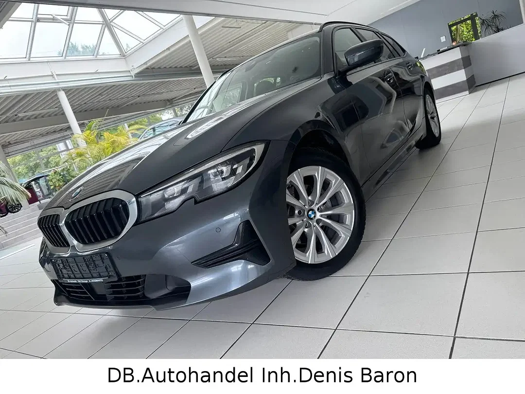 BMW 320 - Afbeelding 1
