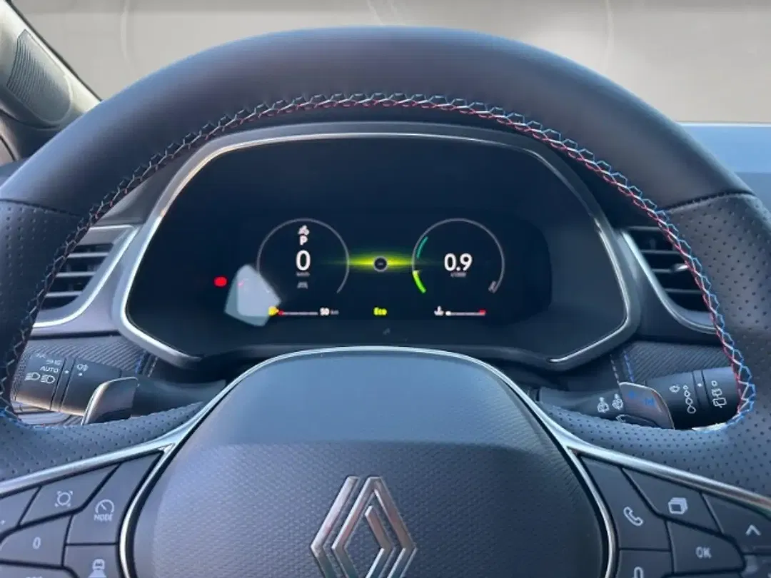 Renault Captur - Thumbnail 8