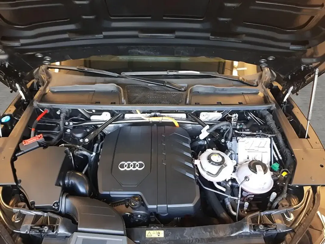 Audi Q5 - Thumbnail 15