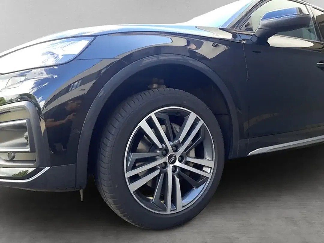 Audi Q5 - Thumbnail 6