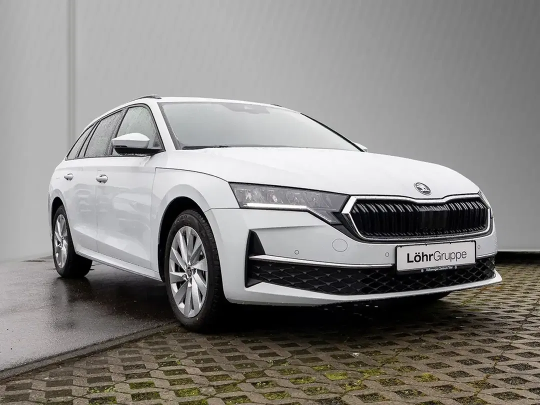 Skoda Octavia - Thumbnail 2
