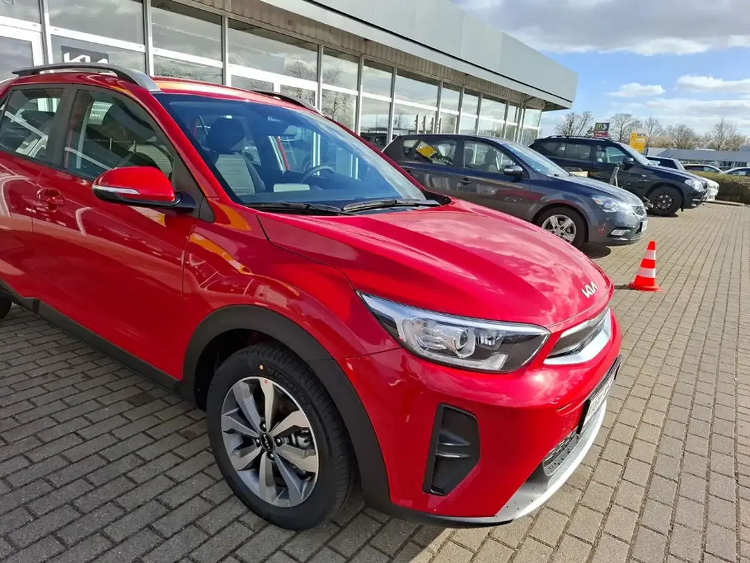 Kia Stonic - Thumbnail 6