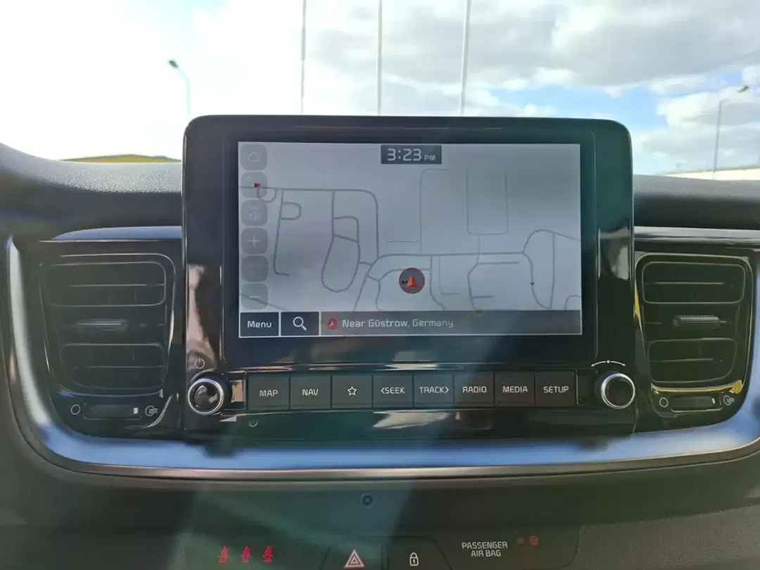Kia Stonic - Thumbnail 9