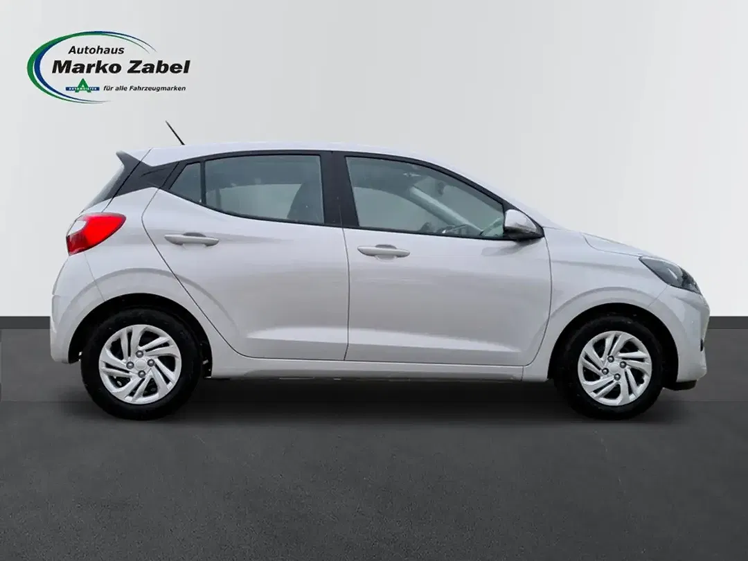 Hyundai i10 - Thumbnail 6
