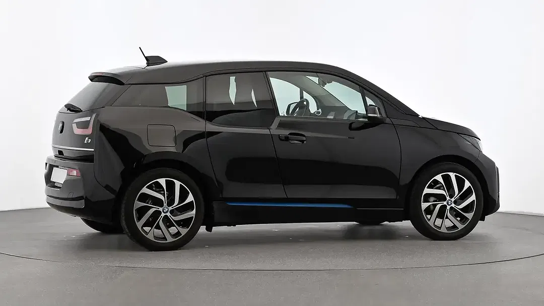 BMW i3 - Thumbnail 3