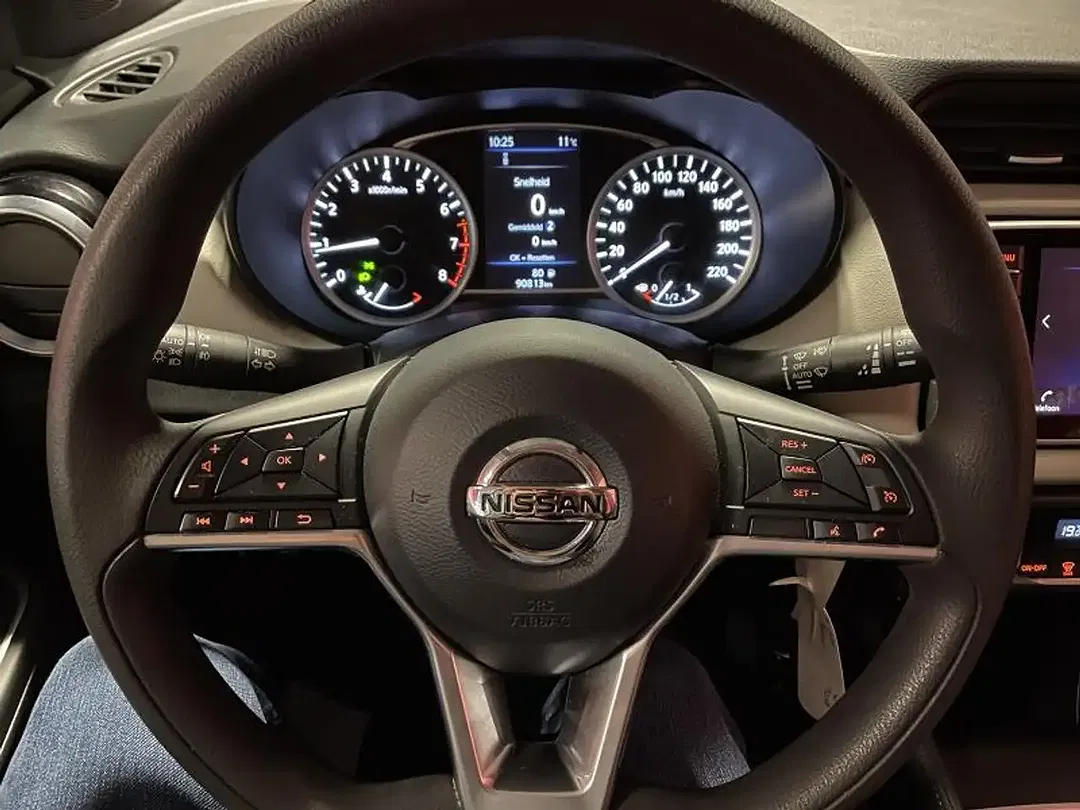 Nissan Micra - Thumbnail 15
