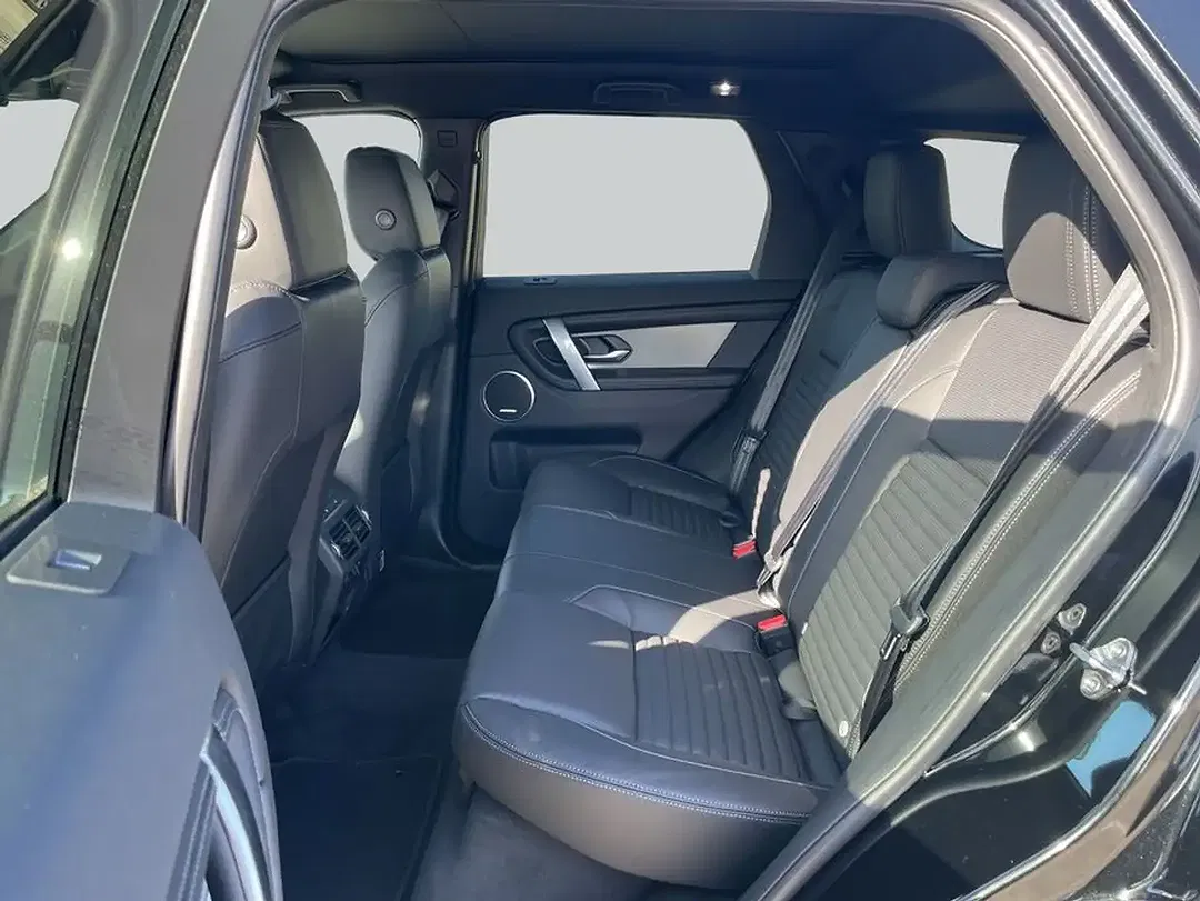 Land Rover Discovery Sport - Thumbnail 6