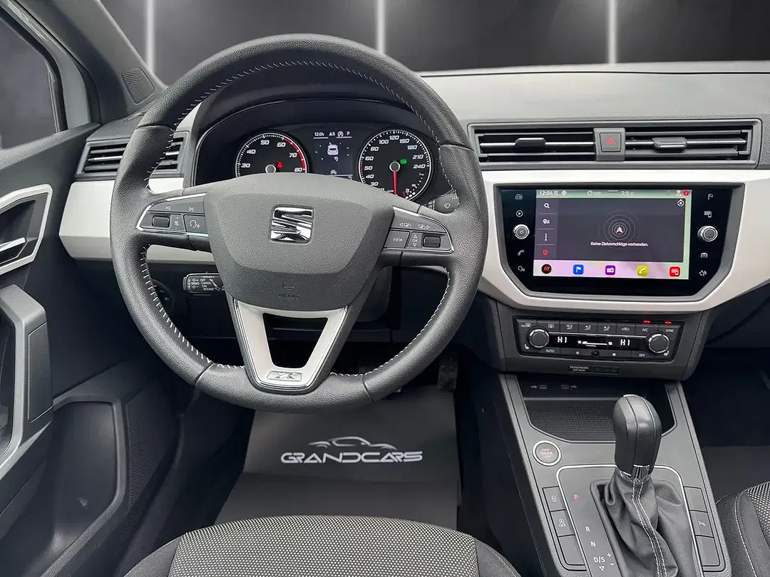 SEAT Ibiza - Thumbnail 10