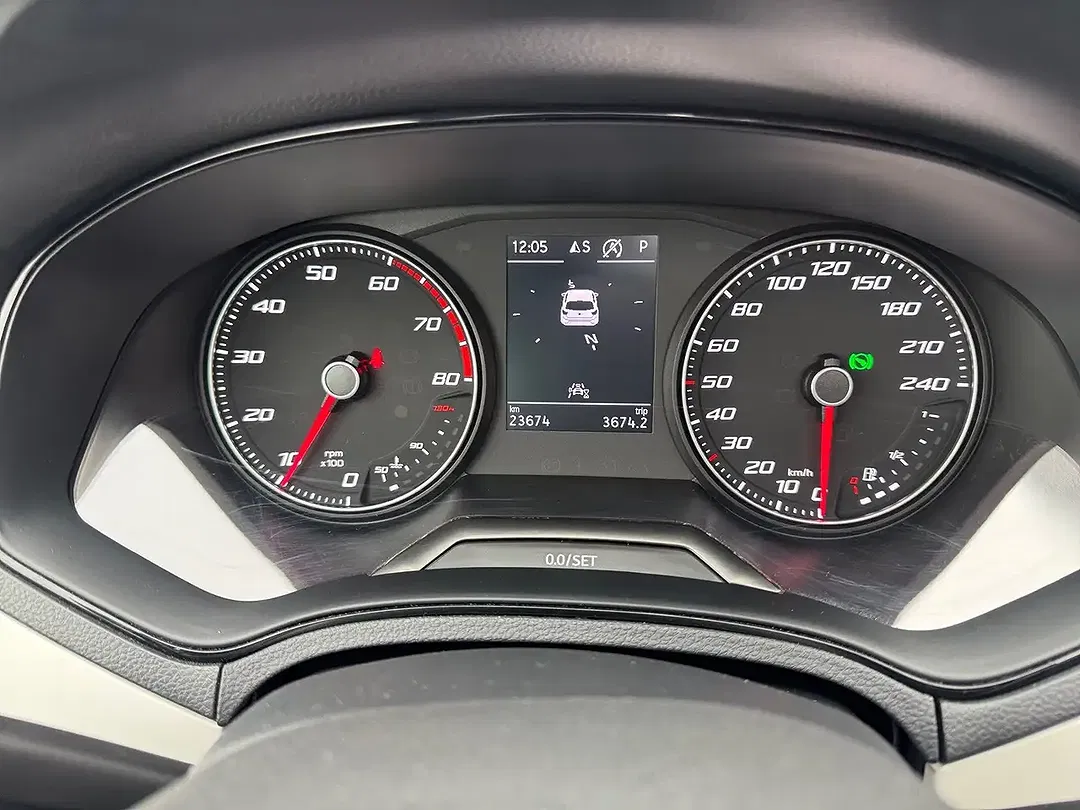 SEAT Ibiza - Thumbnail 12