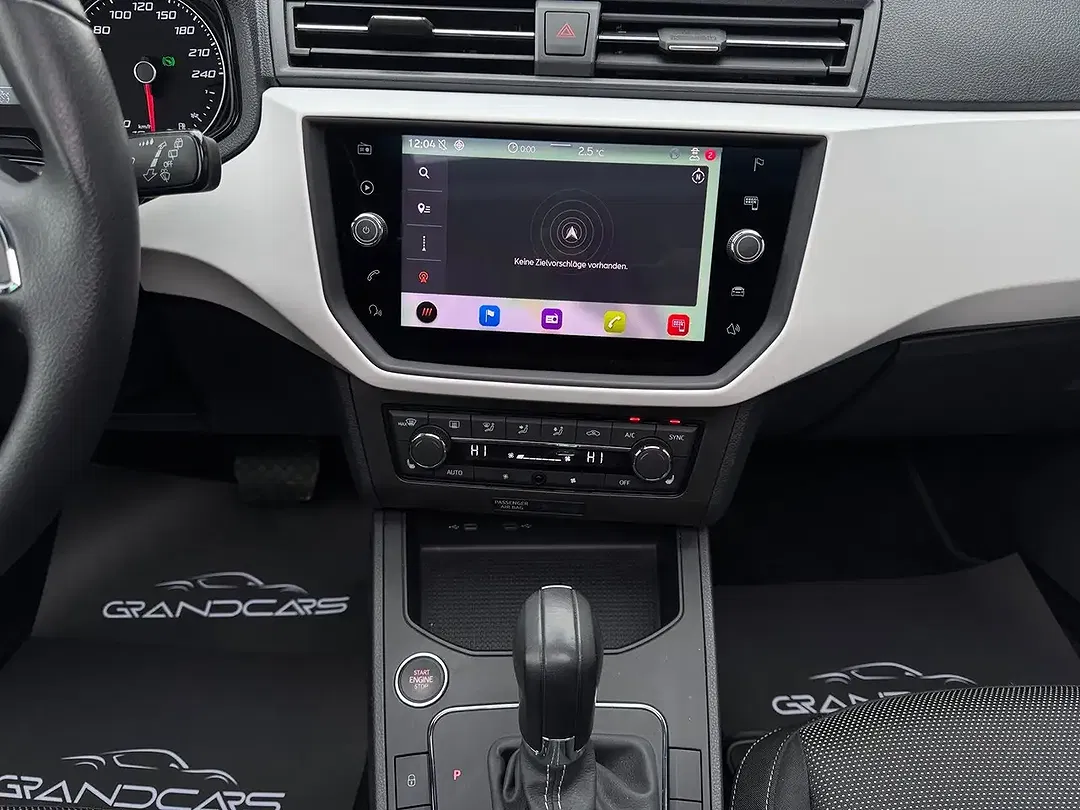 SEAT Ibiza - Thumbnail 13