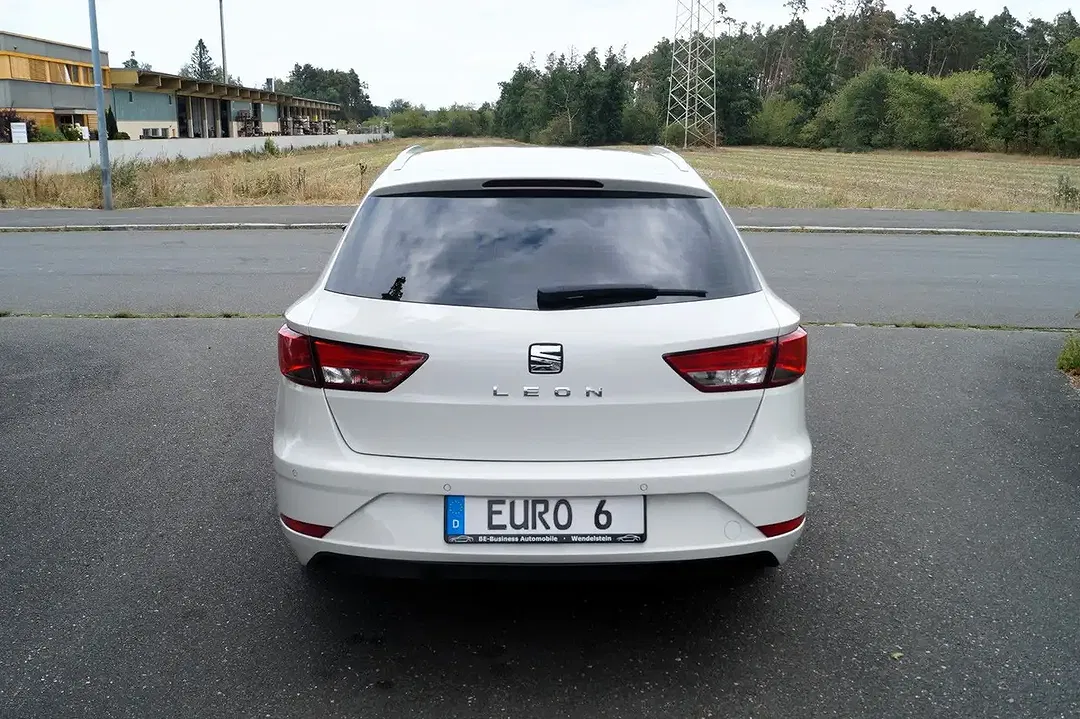 SEAT Leon - Thumbnail 4