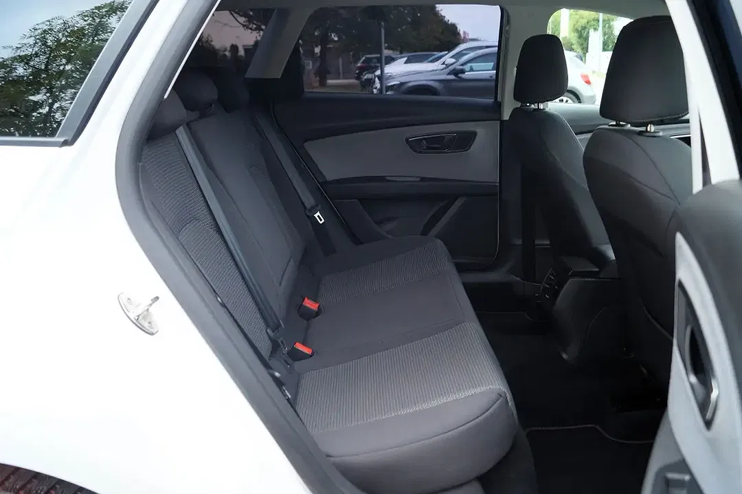 SEAT Leon - Thumbnail 7
