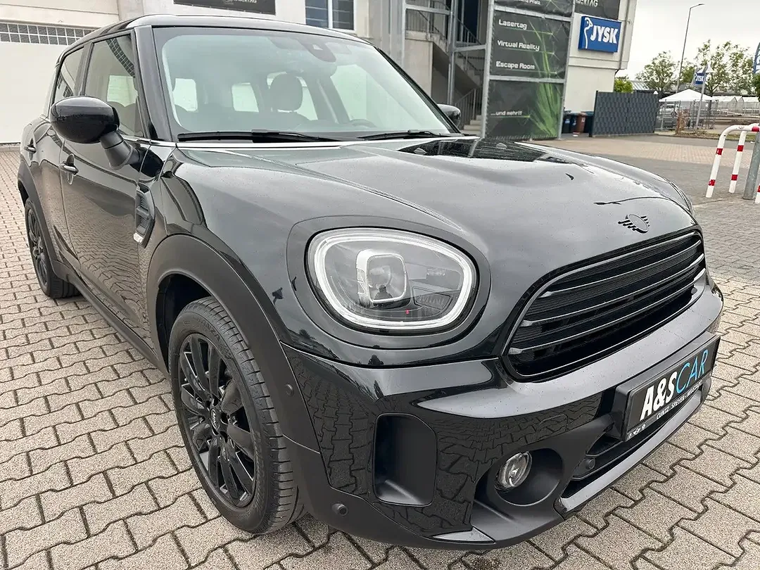 MINI Cooper Countryman - Thumbnail 4