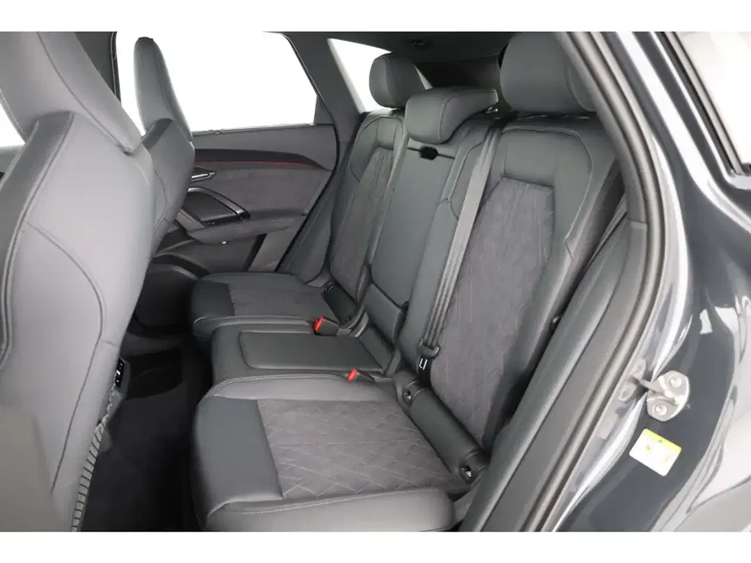 Audi Q5 - Thumbnail 10