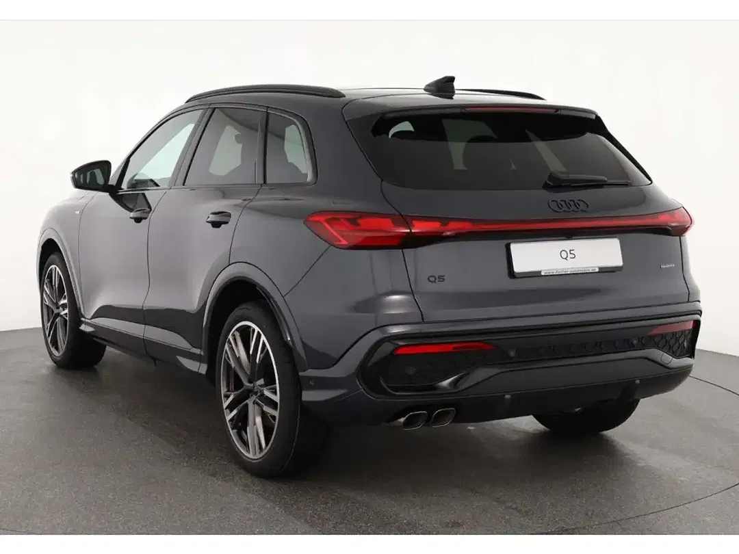 Audi Q5 - Thumbnail 3