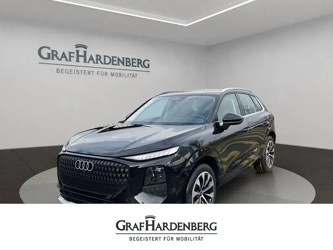 Audi Q3 - Thumbnail 1