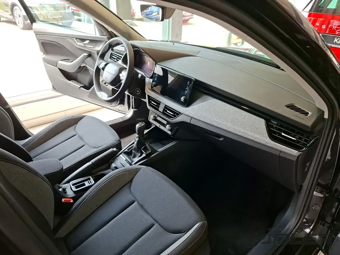 Skoda Kamiq - Thumbnail 8