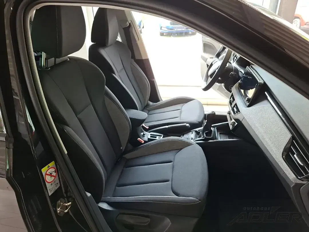 Skoda Kamiq - Thumbnail 9