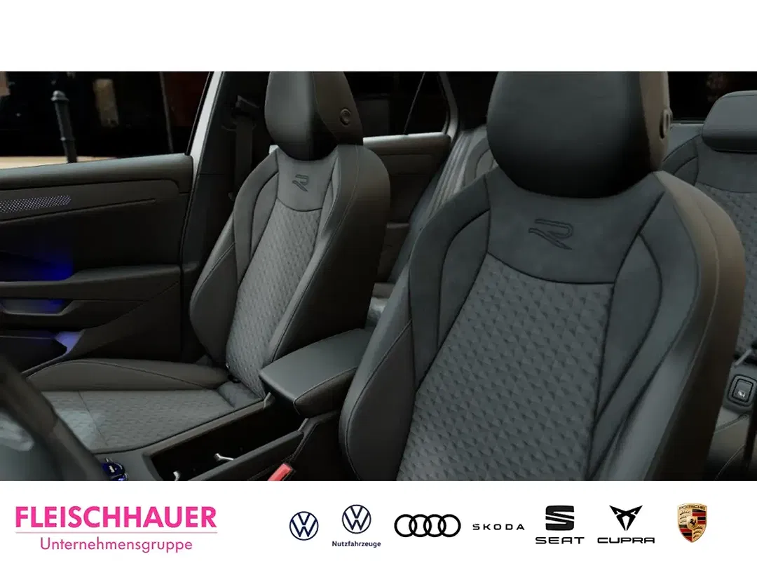 Volkswagen T-Roc - Thumbnail 10