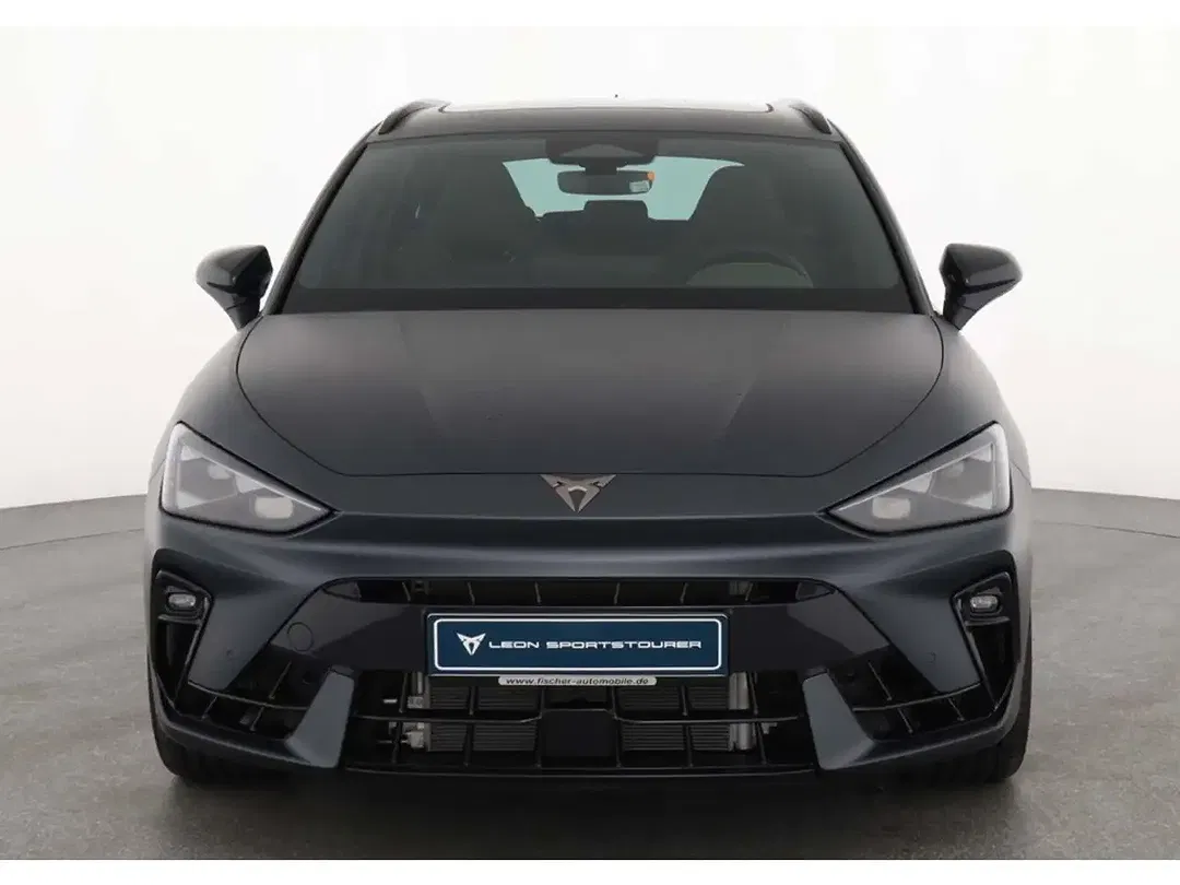 CUPRA Leon - Thumbnail 2