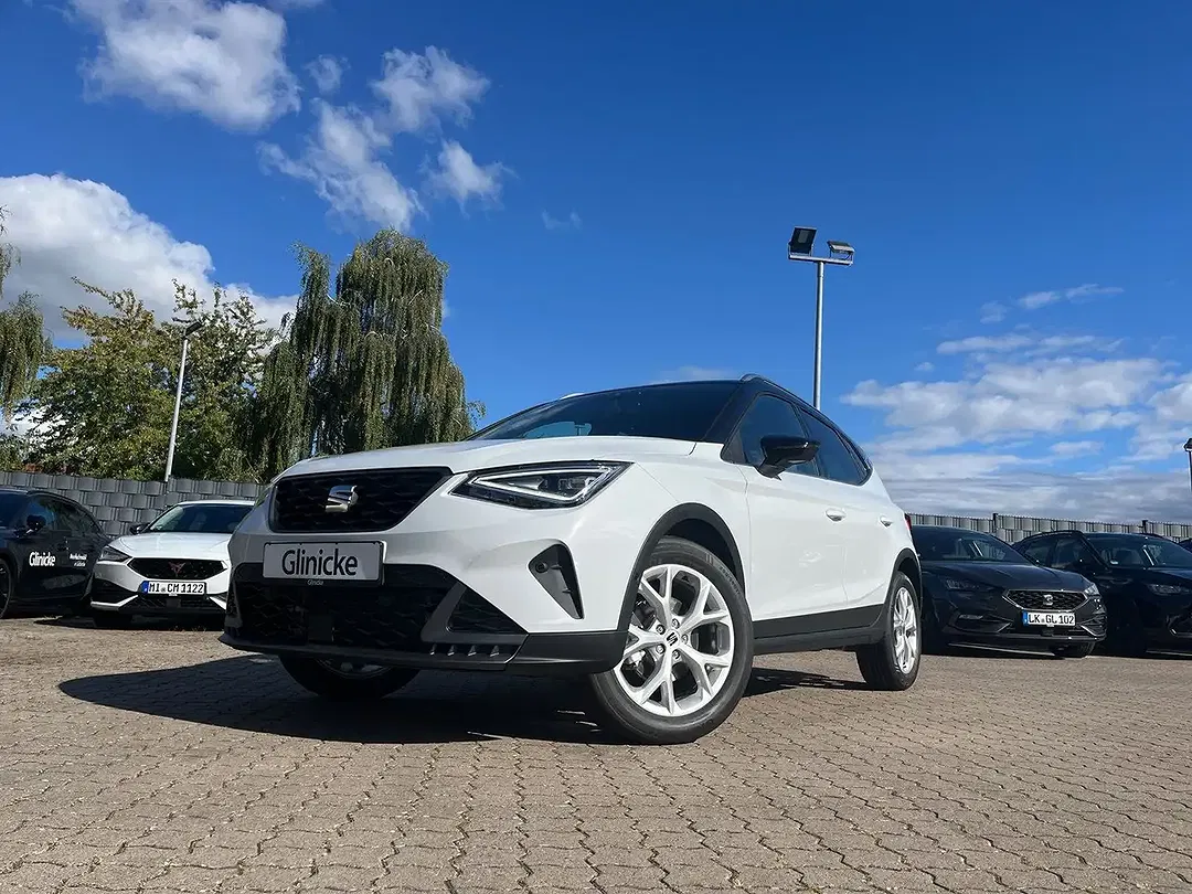 SEAT Arona - Thumbnail 10