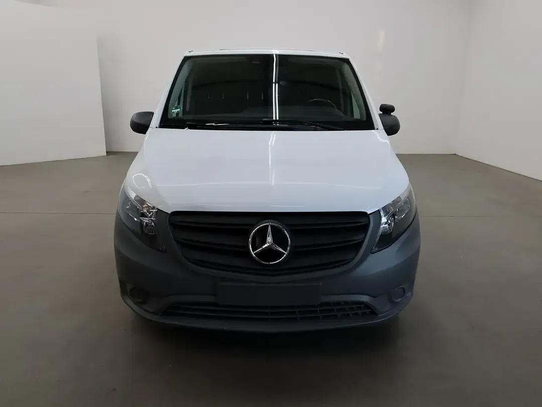 Mercedes-Benz Vito - Thumbnail 3
