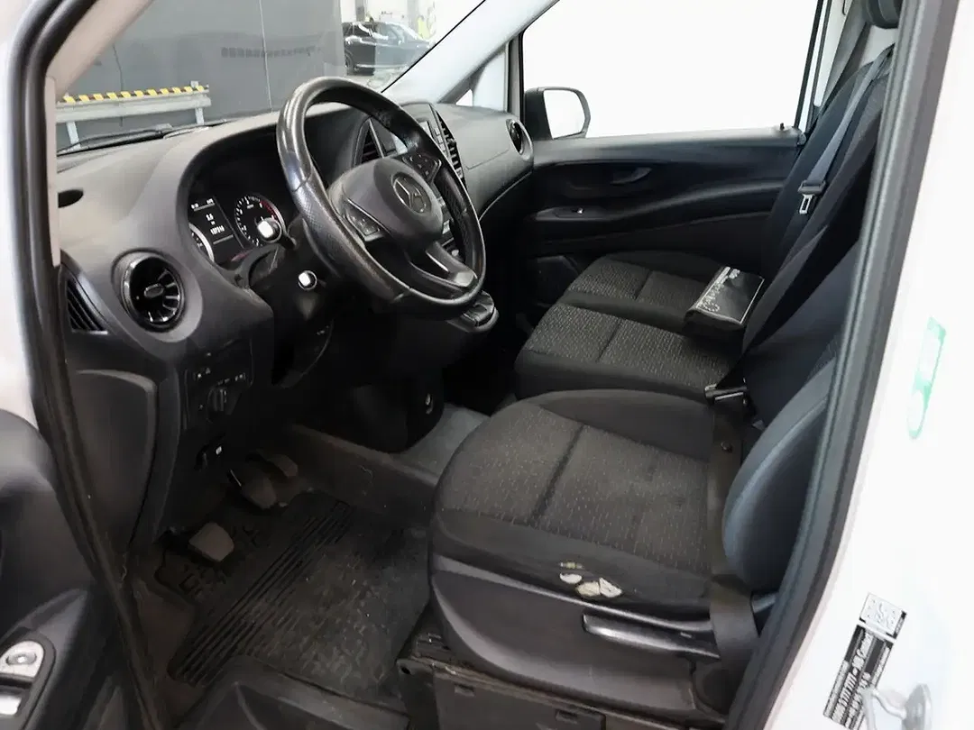 Mercedes-Benz Vito - Thumbnail 9