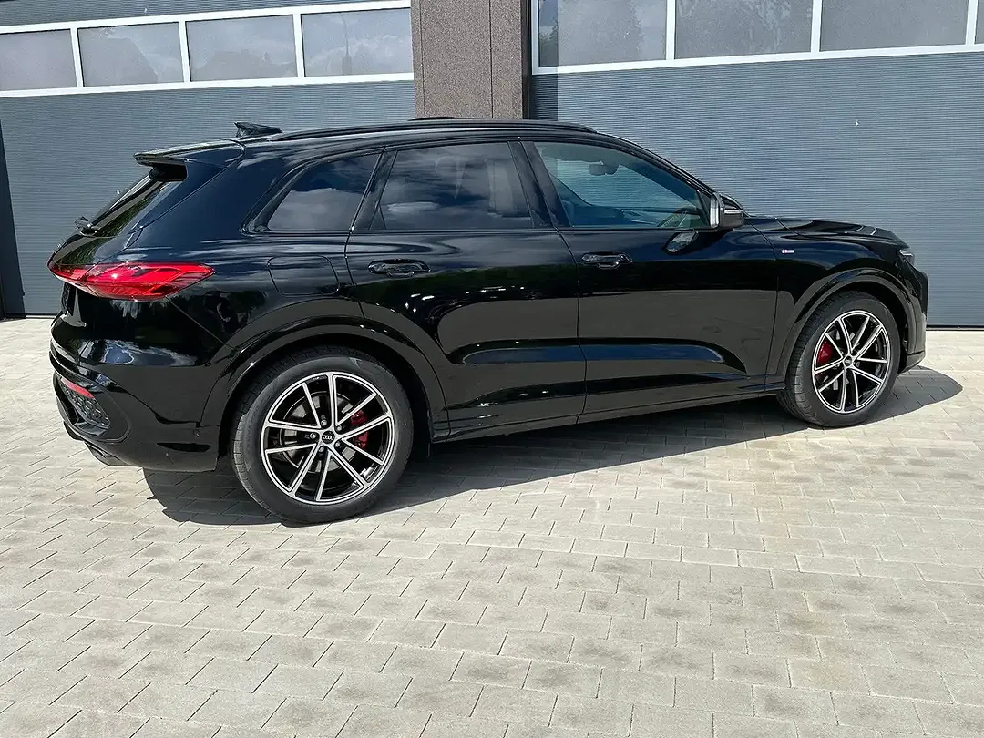 Audi Q5 - Thumbnail 12