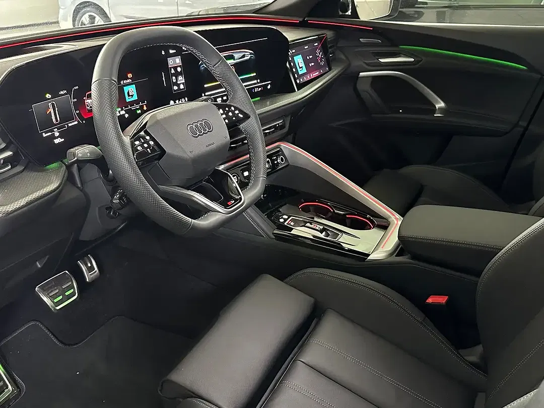 Audi Q5 - Thumbnail 4