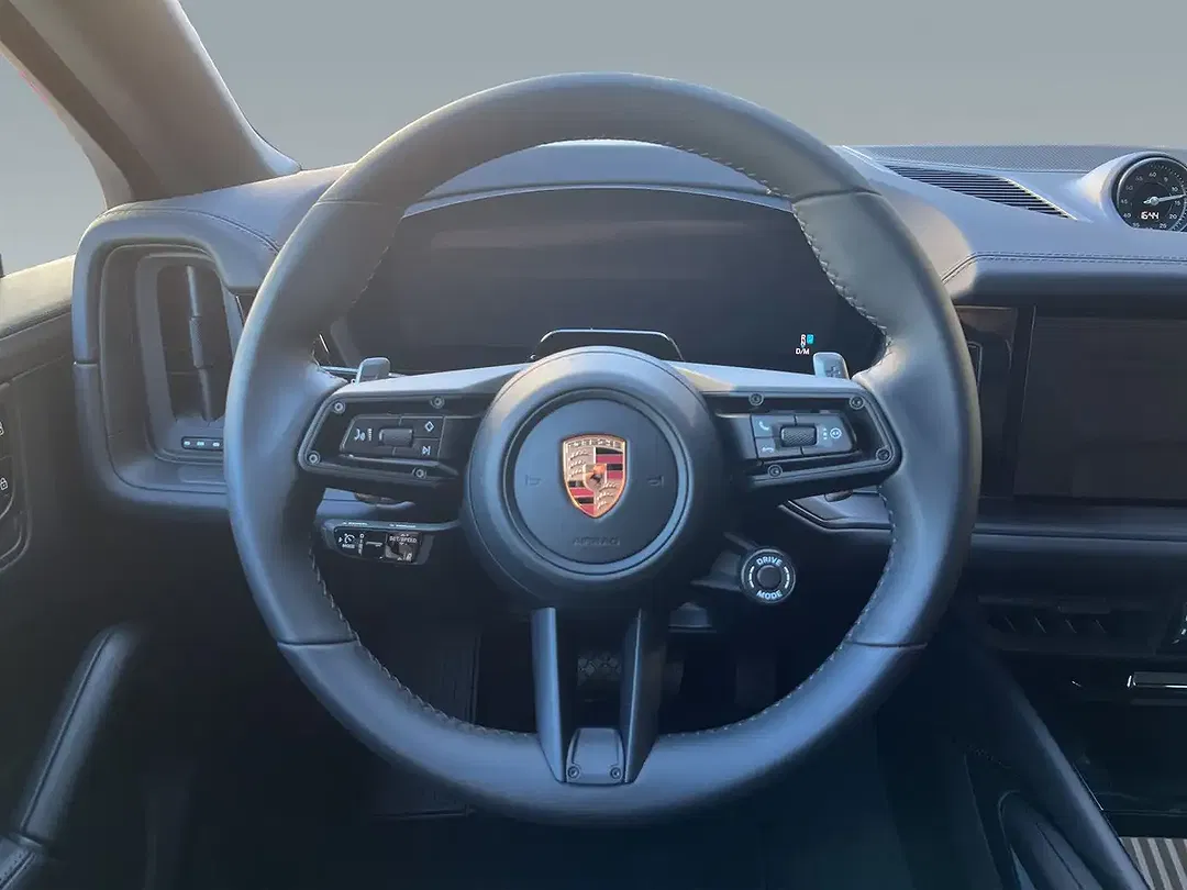 Porsche Cayenne - Thumbnail 10