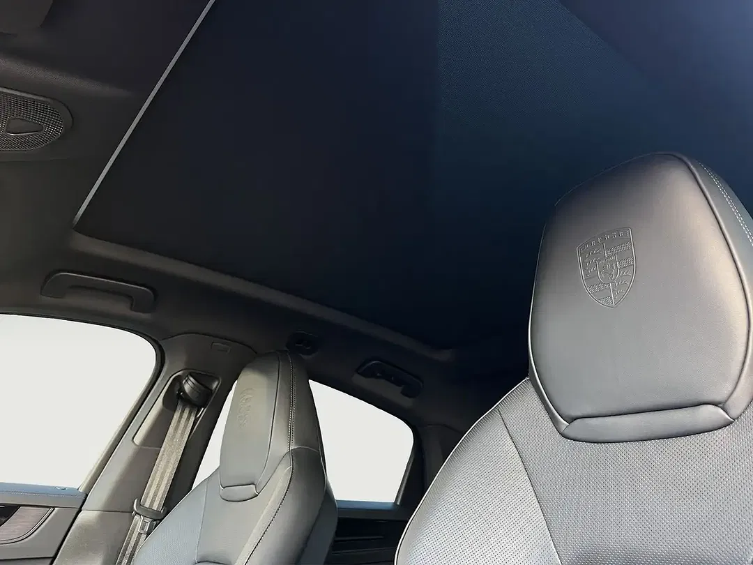 Porsche Cayenne - Thumbnail 12
