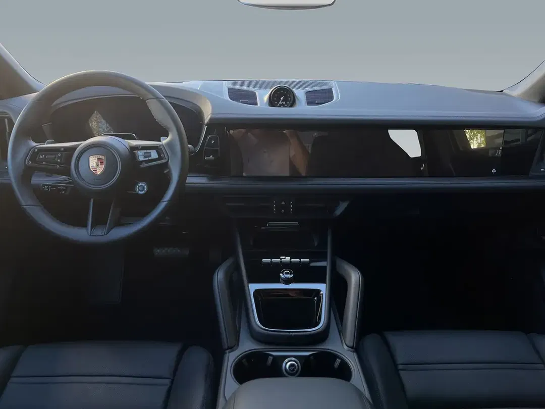 Porsche Cayenne - Thumbnail 9