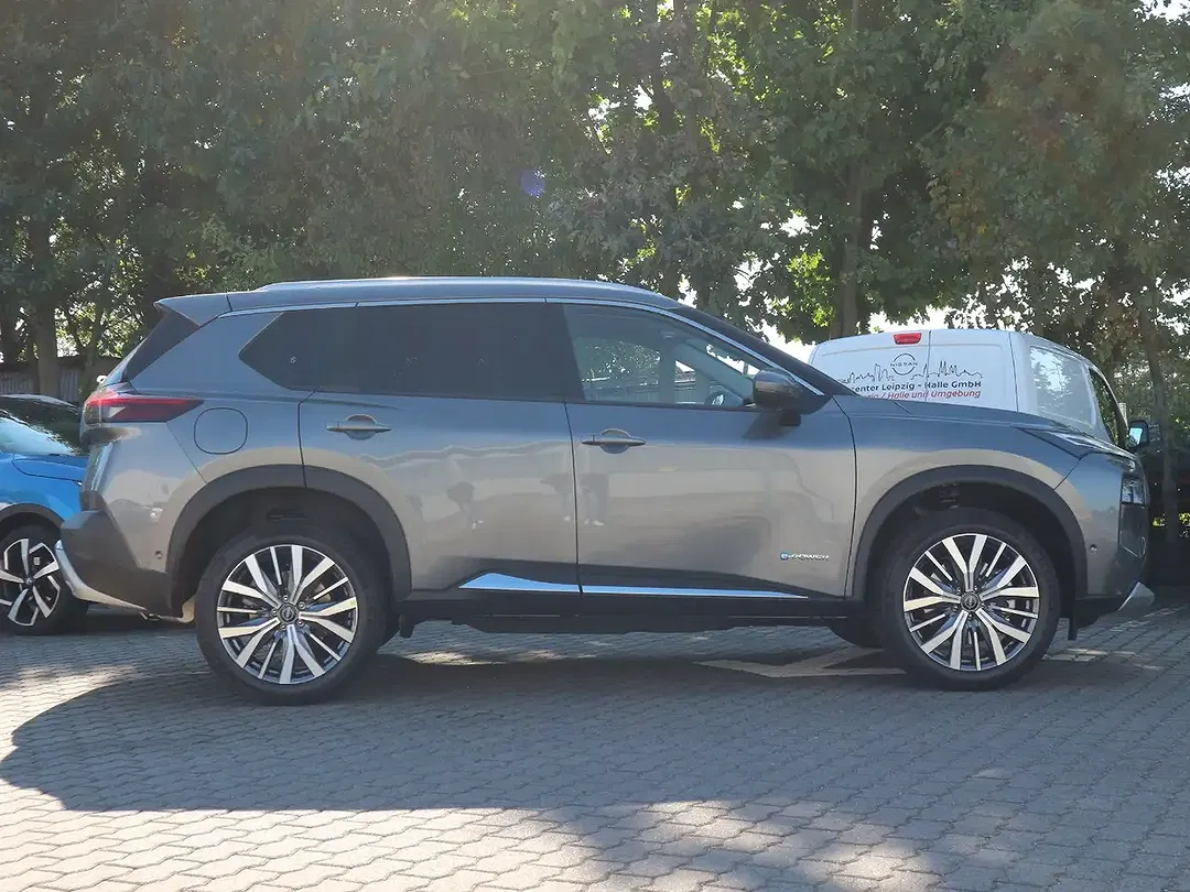 Nissan X-Trail - Thumbnail 9