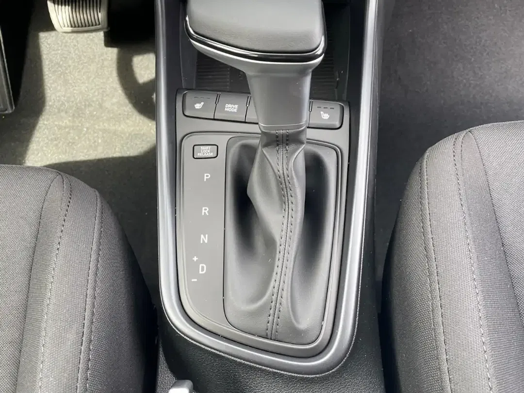 Hyundai i20 - Thumbnail 15