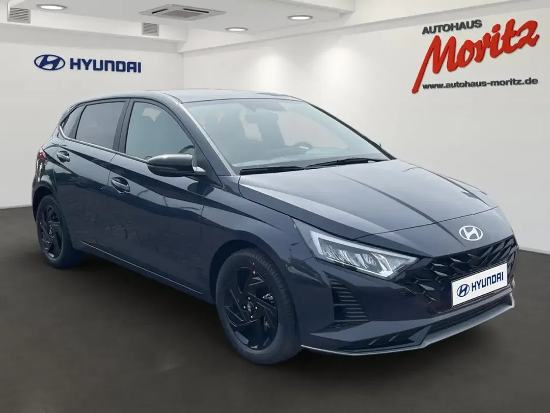 Hyundai i20 - Thumbnail 2